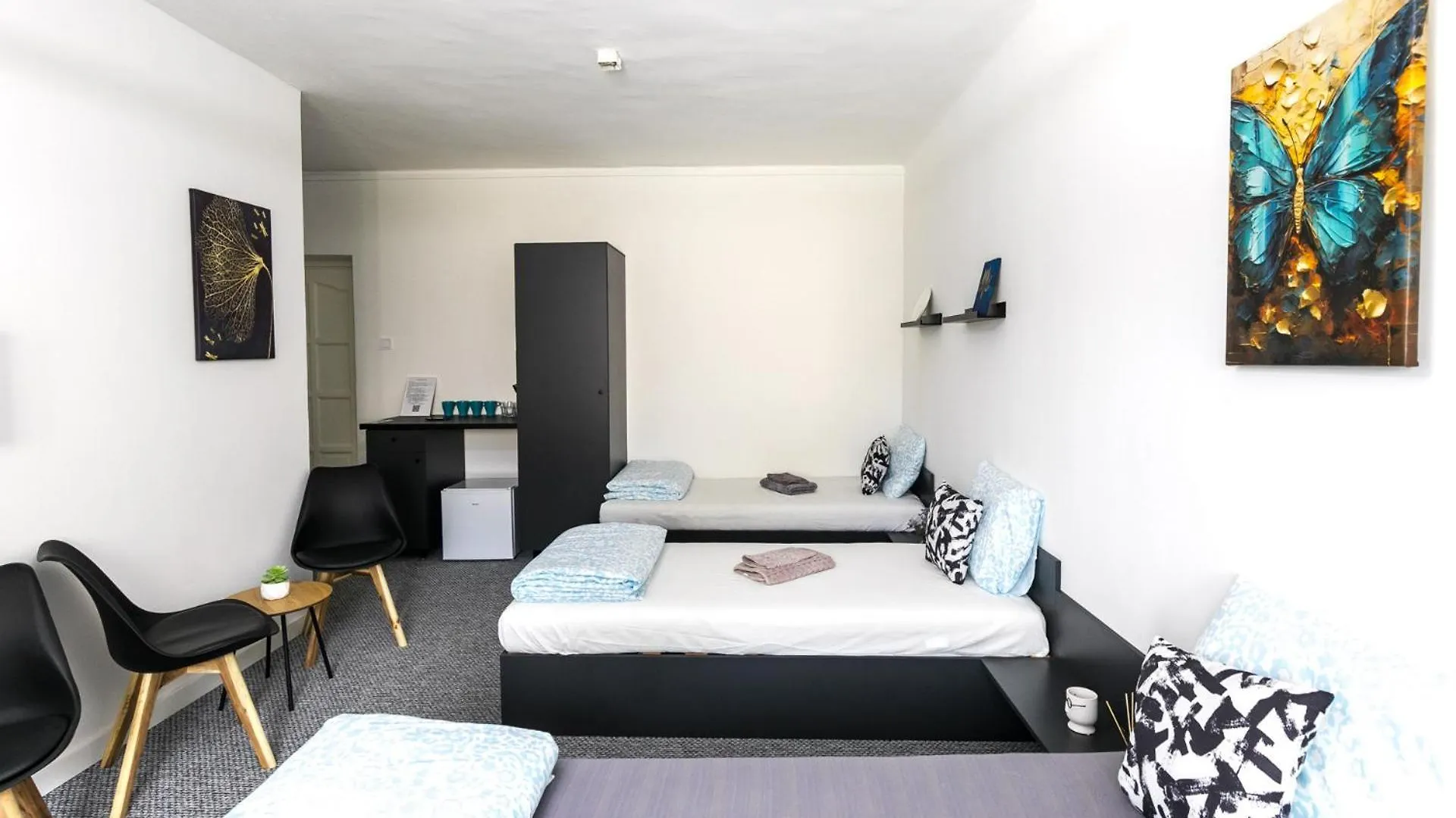 Mariposa Apartments Budapest Hungary