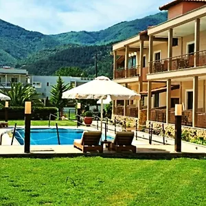 rezervați aici